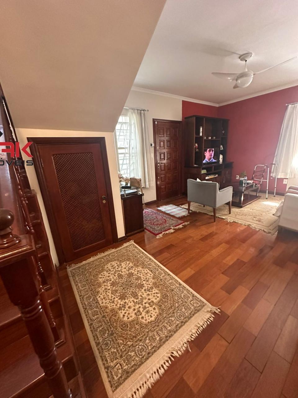 Casa, 3 quartos, 184 m² - Foto 2