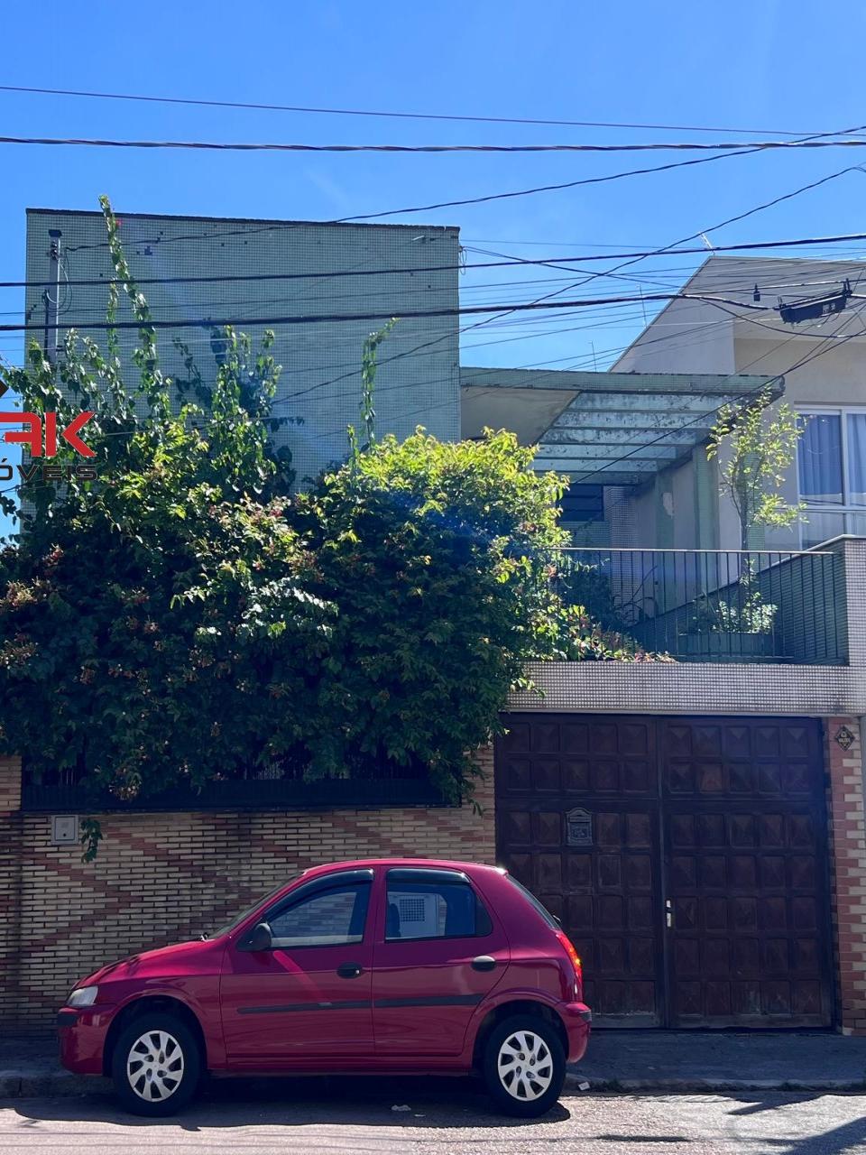 Casa, 3 quartos, 255 m² - Foto 1