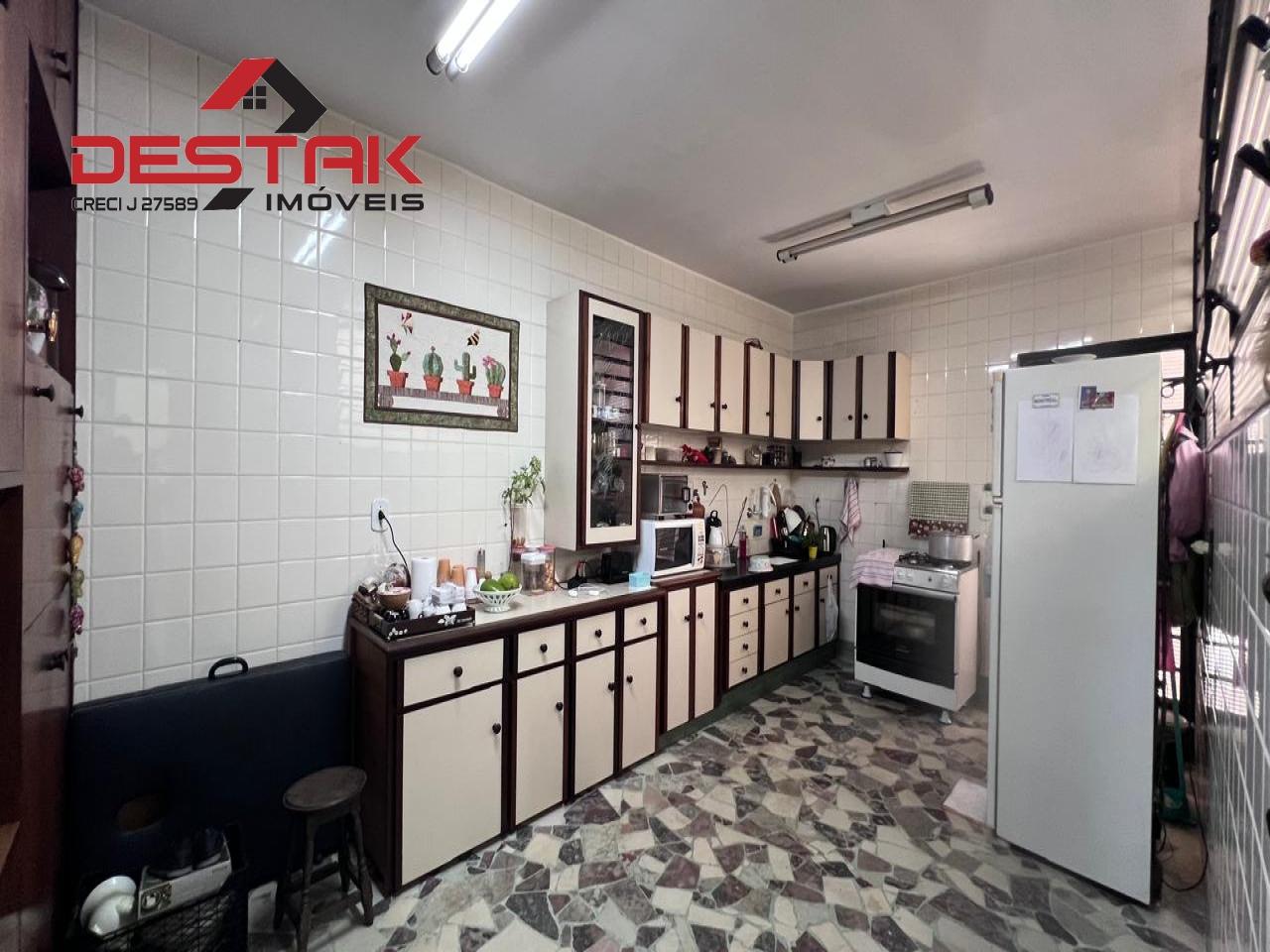 Casa, 3 quartos, 255 m² - Foto 6