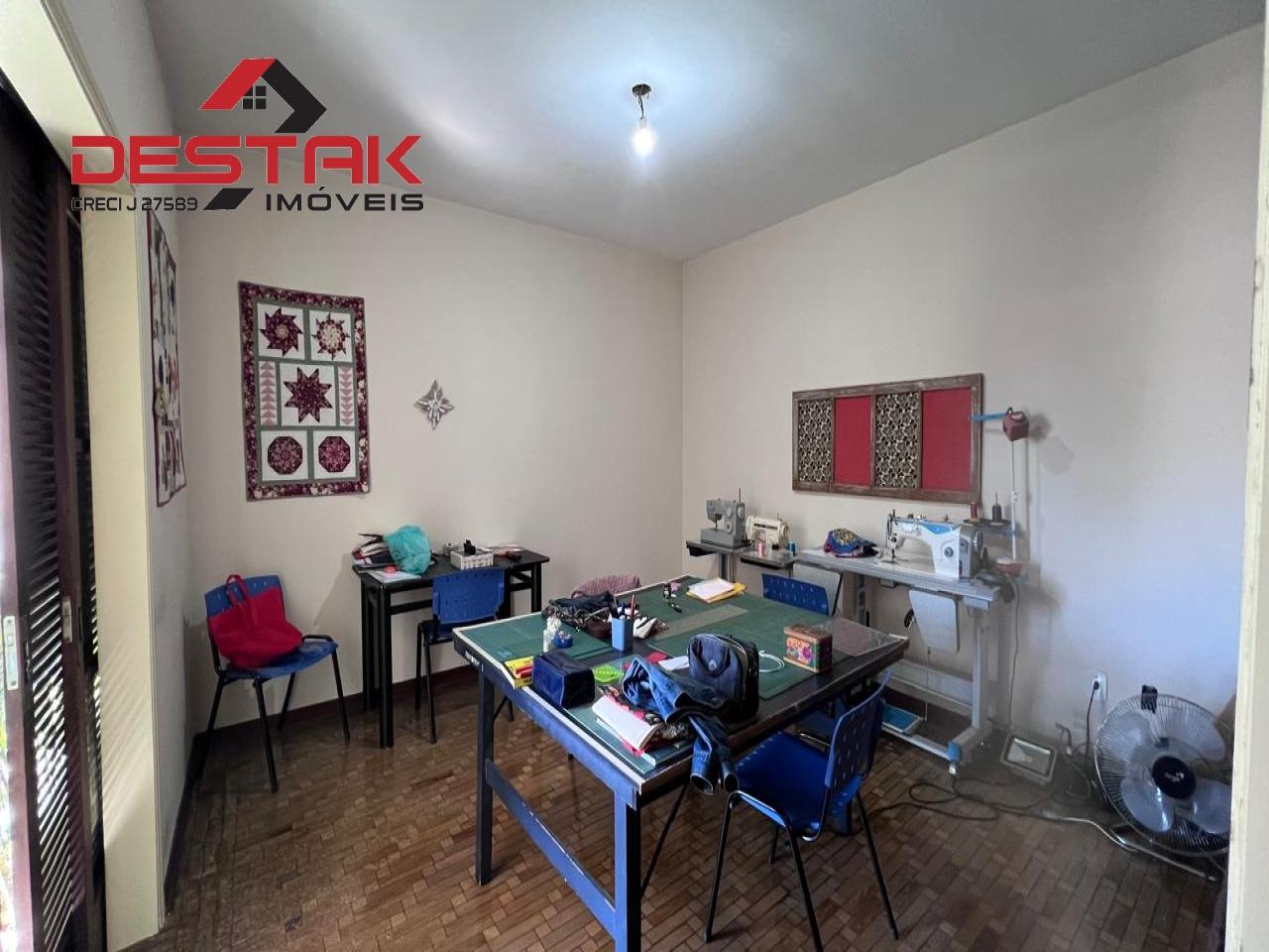 Casa, 3 quartos, 255 m² - Foto 17