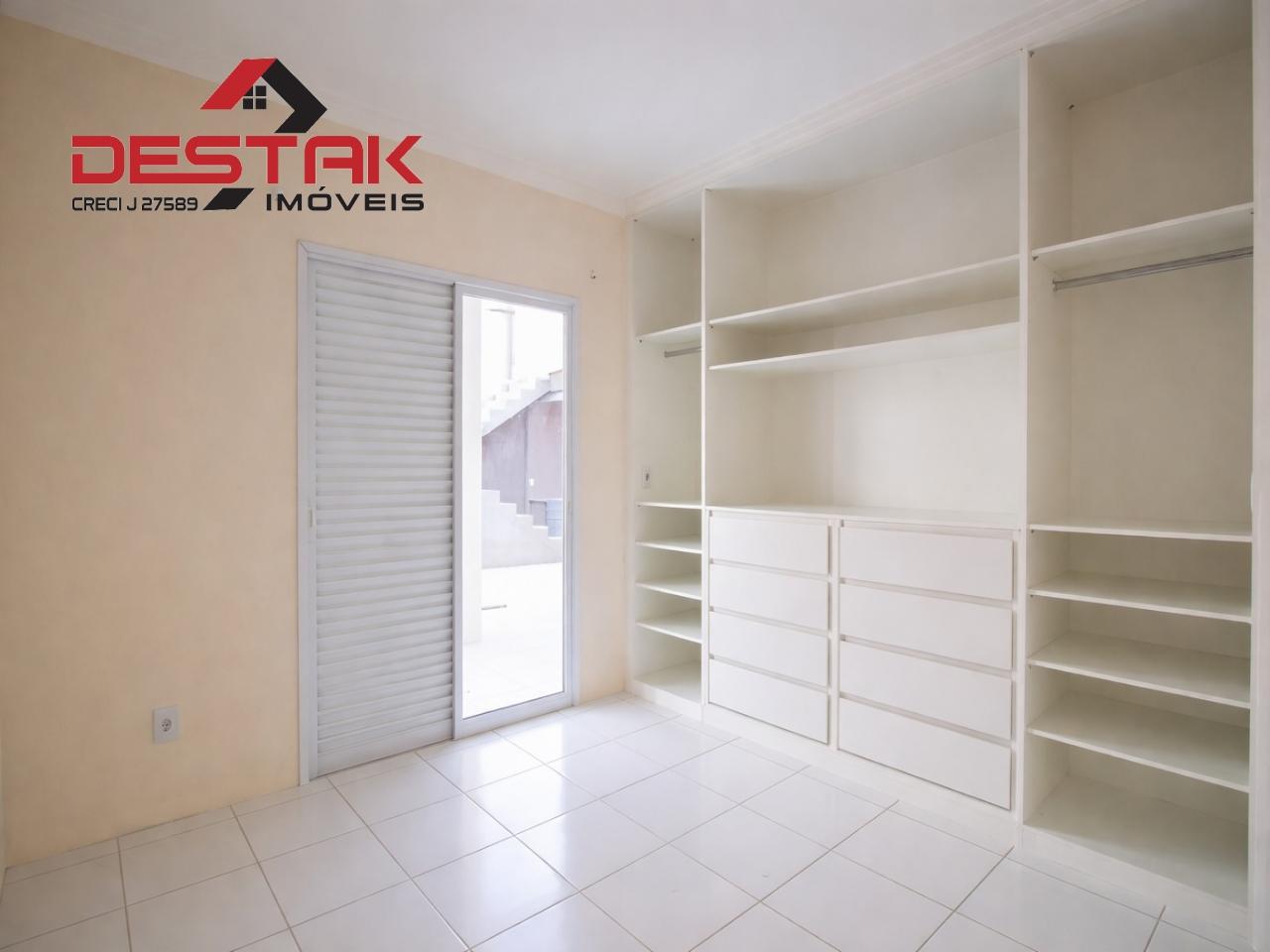 Casa, 4 quartos, 353 m² - Foto 9