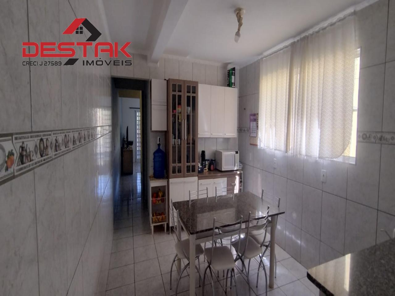Casa, 3 quartos, 193 m² - Foto 3