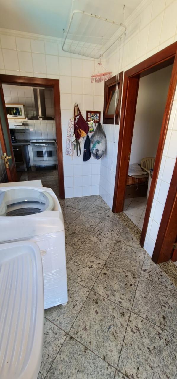 Sobrado, 4 quartos, 1026 m² - Foto 11